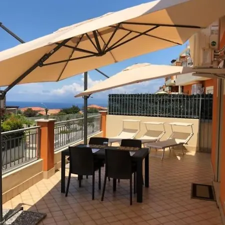 Appartement Piekny Apartament Z Basenem Pizzo (Calabria)